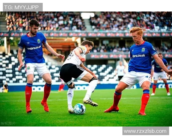 马丁内利的崛起之路：从青涩小将到足球场上的闪耀明星